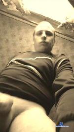 hachuprianik cam4 livecam show performer room profile