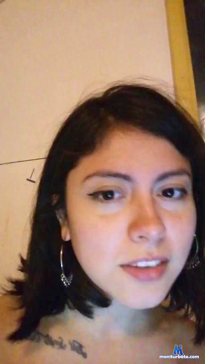 bea233 cam4 bicurious performer from Republic of Chile bea233 chile teen anal 