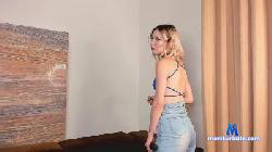 PeggyCrammer cam4 live cam performer profile
