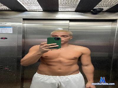 Rrock23cm_fun cam4 bisexual performer from Federative Republic of Brazil amateur 