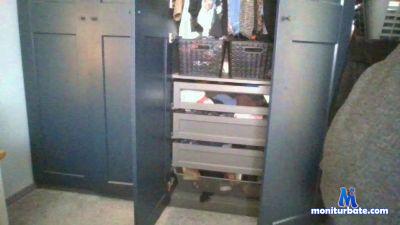 Mollym_x cam4 straight performer from United Kingdom of Great Britain & Northern Ireland curvy bigass bigboobs milf redhead 