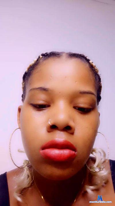 Heritiana974 cam4 straight performer from Republic of Madagascar  