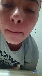 abril40 cam4 livecam show performer room profile
