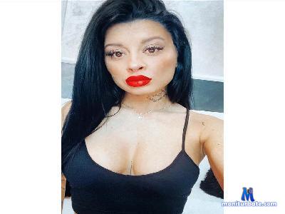 DevilSexQueen cam4 bisexual performer from Kingdom of Spain DevilSexQueen 
