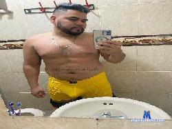 ChubbyCock_18 cam4 live cam performer profile