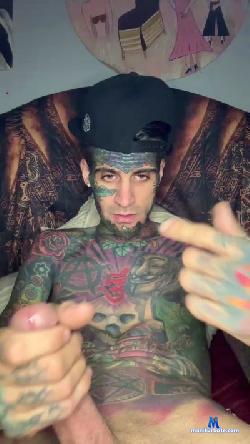 Dyskiz cam4 live cam performer profile