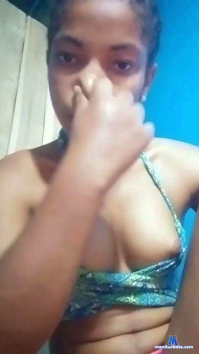 valerie72 cam4 straight performer from Republic of Madagascar  