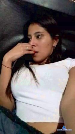 Maybrii cam4 live cam performer profile