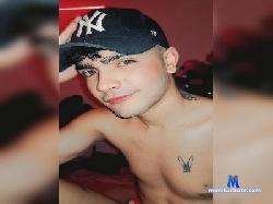 TomyDuchannes cam4 live cam performer profile