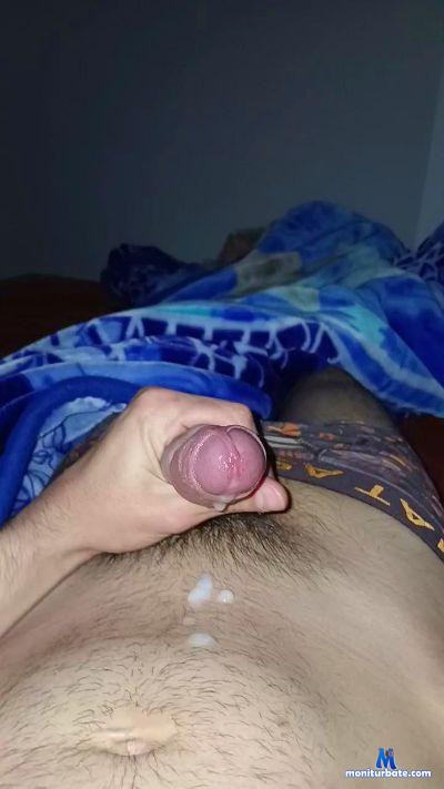 dydou47 cam4 gay performer from French Republic  