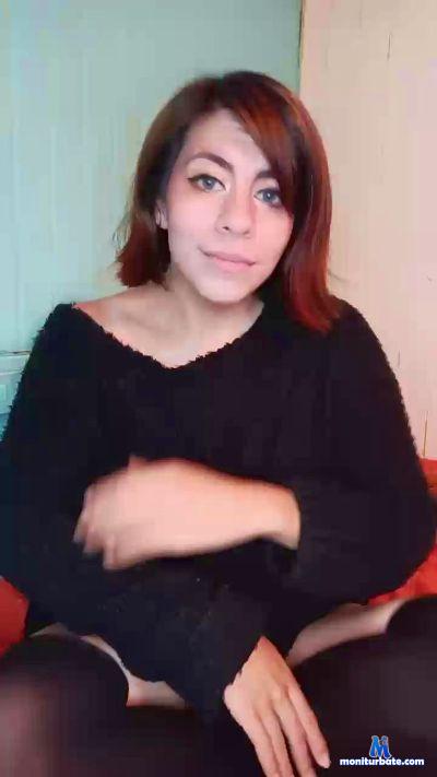 Emilydreams cam4 bicurious performer from Republic of Chile boobs 