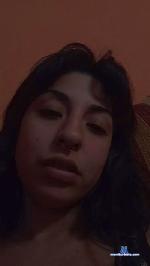 Shazmin cam4 livecam show performer room profile
