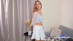 MaeFisk cam4 live cam performer profile