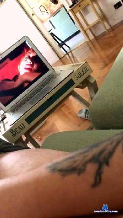 morrry79 cam4 live cam performer profile