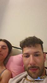 Vogliosi9 cam4 livecam show performer room profile