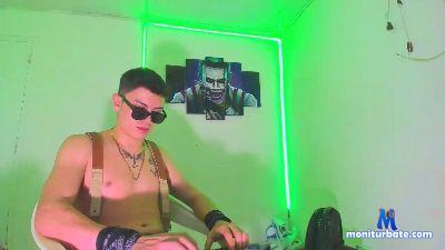 Master_derek cam4 straight performer from Republic of Colombia C2C milk schoolgirl cum armpits bdsm masturbation 