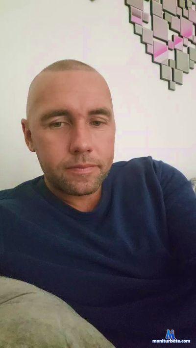 scott434 cam4 straight performer from United Kingdom of Great Britain & Northern Ireland  