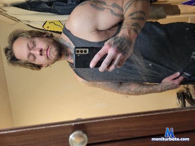 pervystrokerfun cam4 straight performer from United States of America  
