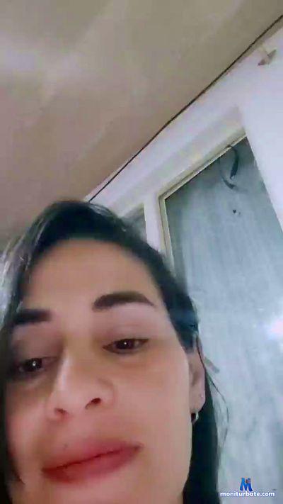 Ameli_09 cam4 bicurious performer from Republic of Colombia  