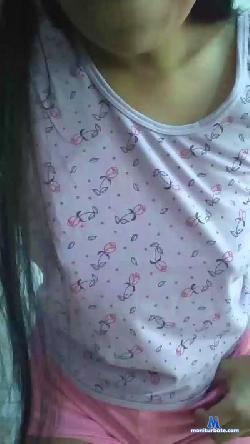 Yara_Guara cam4 live cam performer profile