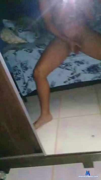 Novinhooo09 cam4 straight performer from Federative Republic of Brazil  