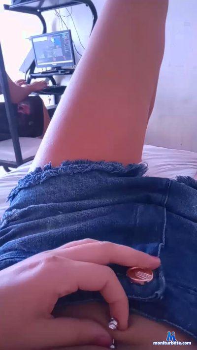 Nandinha_ cam4 straight performer from Greenland  