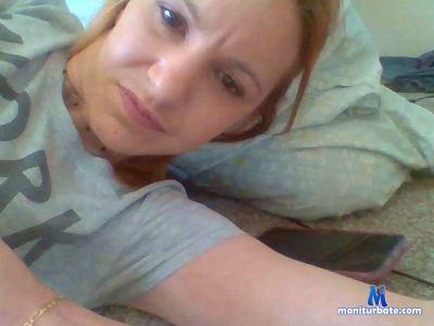 Missblissxxx cam4 bicurious performer from Canada spinthewheel fuck 