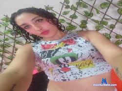 kittypleasure23 cam4 live cam performer profile