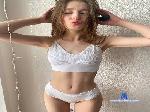 FluffyHannahh cam4 livecam show performer room profile