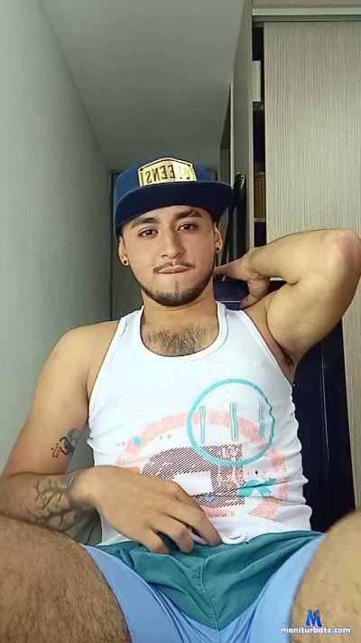 Hot_boys1 cam4 gay performer from Commonwealth of Puerto Rico cumshot hairy latino spin livetouch dance rollthedice 