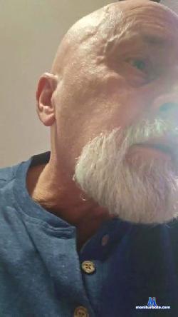 rozzyzzy cam4 live cam performer profile