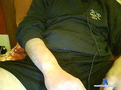rocco986 cam4 straight performer from Republic of Italy  