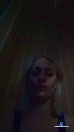 Manola555 cam4 livecam show performer room profile