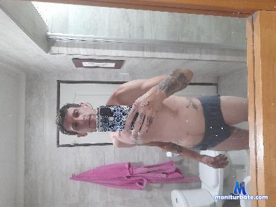 Andres1991mon cam4 straight performer from Argentine Republic  