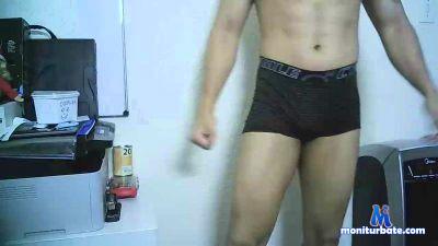Maxwelboy cam4 straight performer from Federative Republic of Brazil casal couple casual 