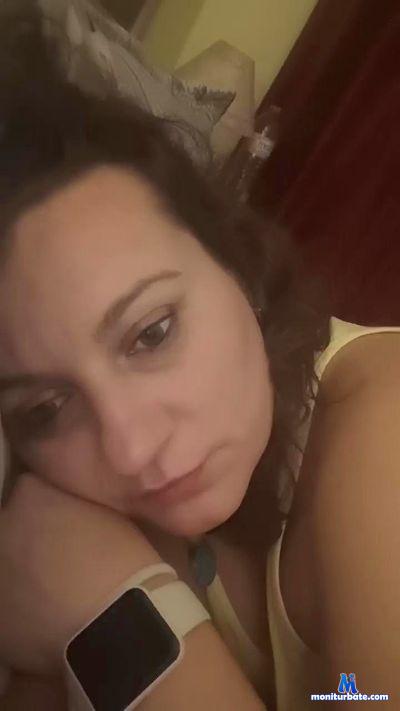 Unica_69 cam4 bisexual performer from Kingdom of Spain  