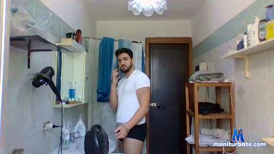 alexox_fun cam4 straight performer from Republic of Italy  