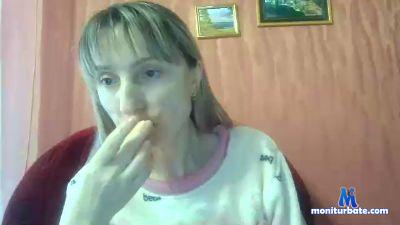 Biddy_Alana cam4 bisexual performer from United States of America femdom blowjob striptease cute spanking 