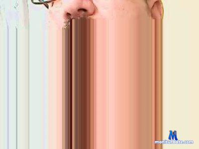 toticam1 cam4 straight performer from French Republic livetouch livetouc 