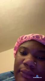 Curvyarre cam4 livecam show performer room profile