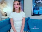 JuicyYenn cam4 livecam show performer room profile