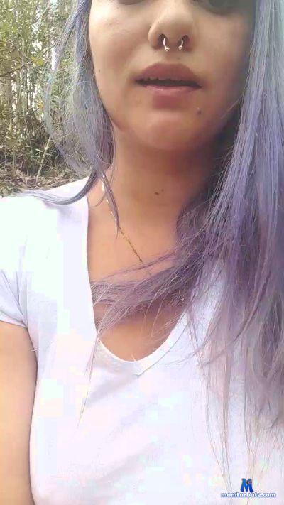 dani2191 cam4 bicurious performer from Republic of Italy  