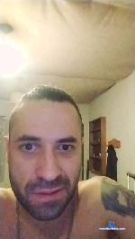 Boyhhott cam4 livecam show performer room profile