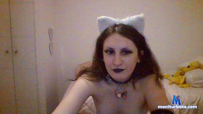 bell_purrs cam4 bisexual performer from Republic of Chile feet masturbation amateur goth schoolgirl 