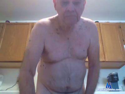 bananaman12 cam4 bicurious performer from United States of America  