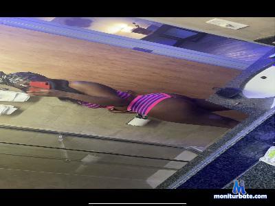 haitiancocoxx cam4 bisexual performer from United States of America pornstar cute ass pussy bigass C2C blowjob 