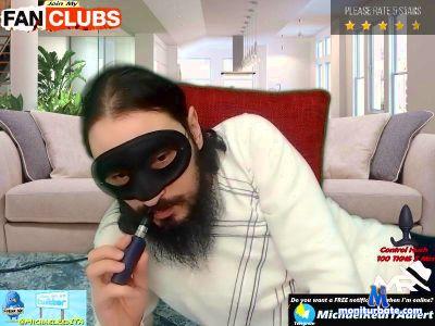 Michael_Red cam4 bisexual performer from Republic of Italy livetouch 