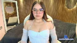 EmmaCollins9 cam4 live cam performer profile
