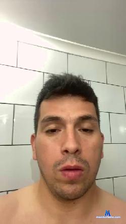 Zerre33 cam4 live cam performer profile