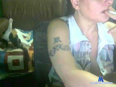 Giada_sexy1 cam4 bisexual performer from Republic of Italy dirty pee fantasy milf squirt cum hairypussy 